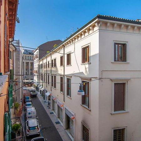 Апартаменты Il Cuscino Di Giulietta - 2 Min From Arena Верона Экстерьер фото